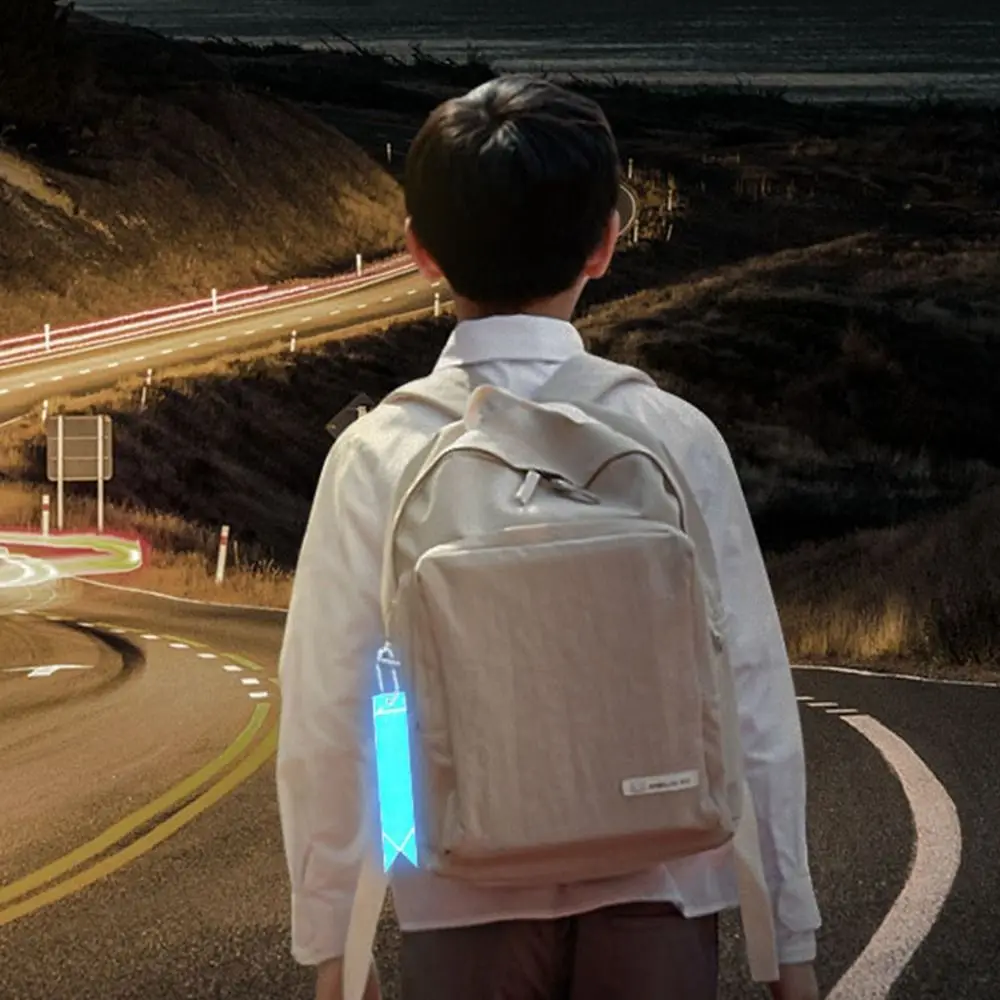 1PC Streamer Reflective Keychains High Visibility Safety Reflector Bag Pendant Keyings Accessories For Kids Women Men Gifts